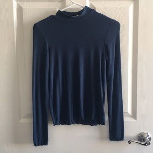 BLUE STRETCHY TURTLENECK FALL TOP